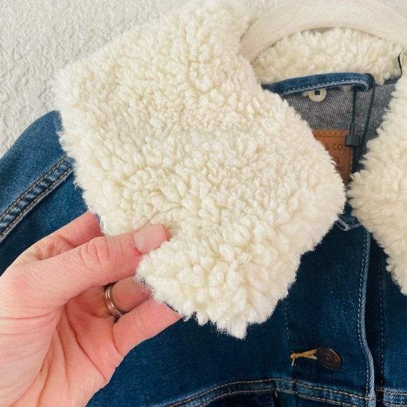 Levi's Baby Bubble Trucker Jacket NWT - Picture 8 of 15